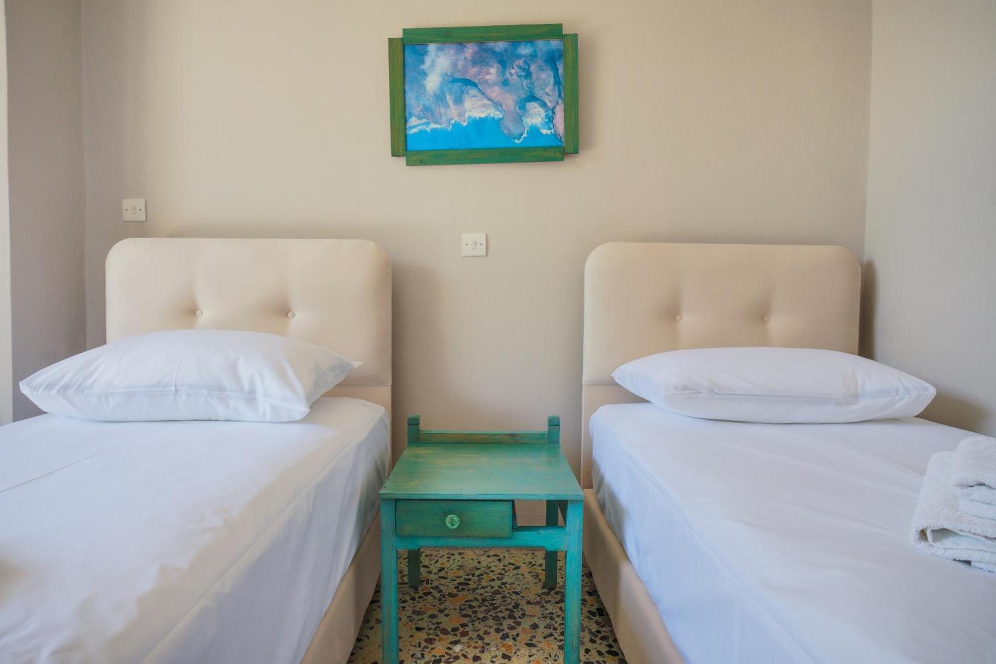 Hotel Korfos - Ξενοδοχείο Κόρφος Renovated Экстерьер фото